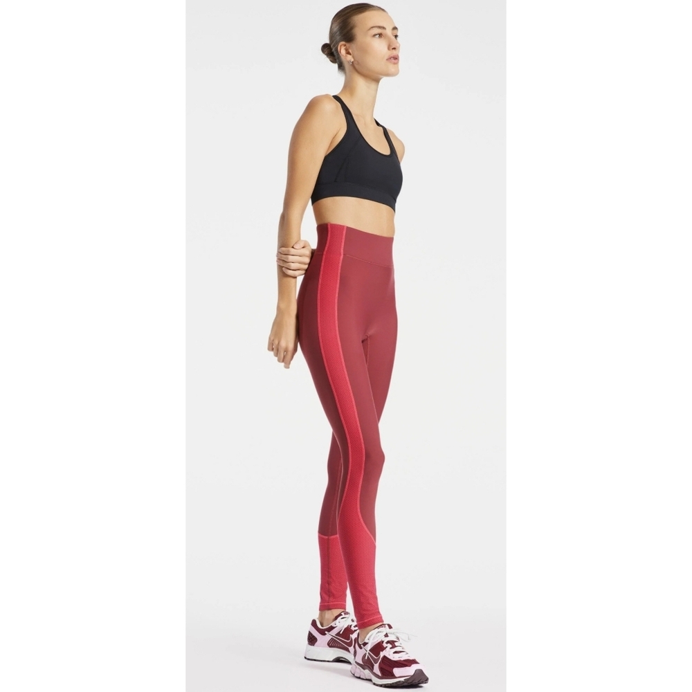 Bandier Center Stage Print Pro Fleece Legging Small In Cordovan/Pink Herringbone
